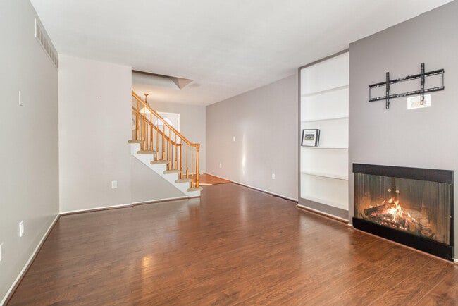 Photo - 24750 Olde Orchard St