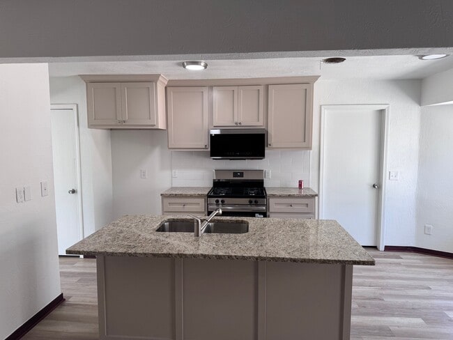 5616 Tranquil Cir