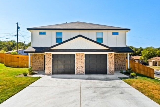 Building Photo - 301 Agua Chiquita Ct Rental