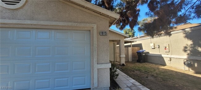 Photo - 1915 Winter Hill St