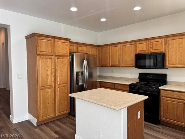 Photo - 6311 Enchanted Creek Pl