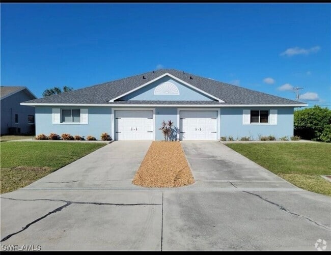 Building Photo - 4022 SW 7th Pl Rental