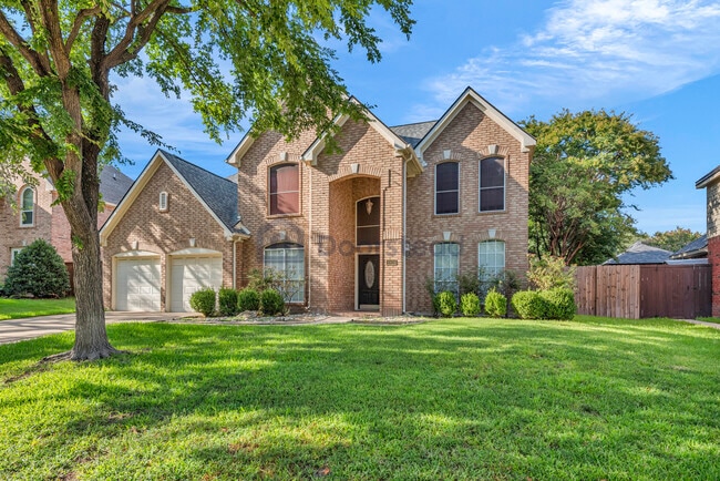 Photo - 1924 Waterford Dr