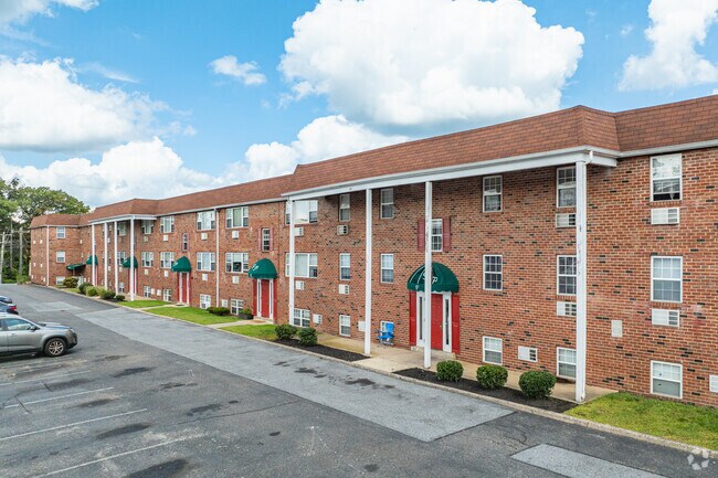 Glenmore Place Apartments