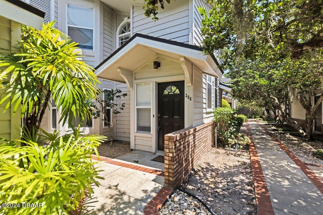 Building Photo - 596 N Nova Rd Unit 306 Rental