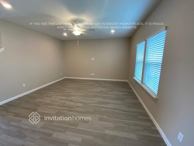 Photo - 7533 Chervil St