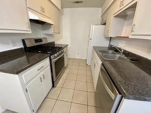 Photo - 8116 Exmoor Dr