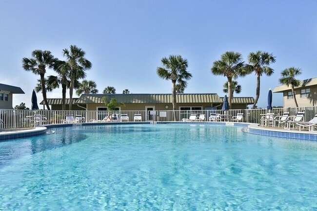 Photo - Intracoastal 2 bed/ 2 ba condo with lots o...