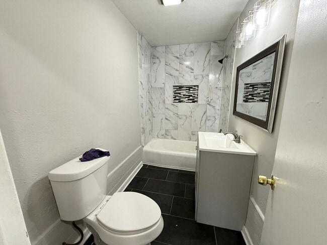 Photo - 219 SE 21st St