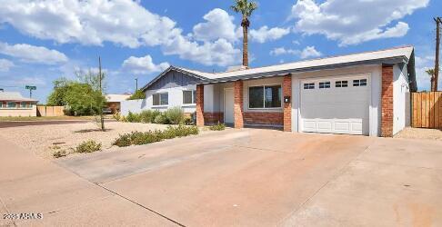 Building Photo - 6608 E Latham St Rental