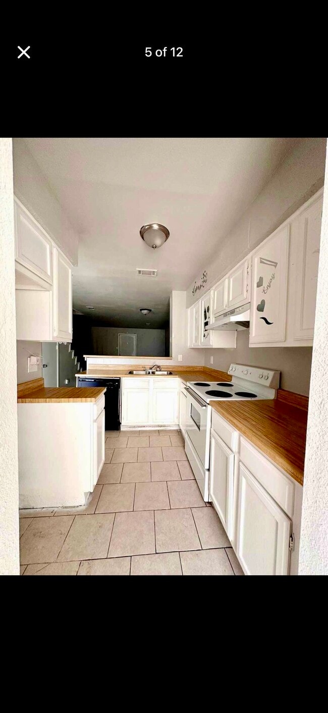 Photo - 9503 Olde Towne Row