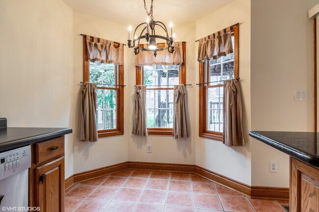 Photo - 2542 N Talbott St