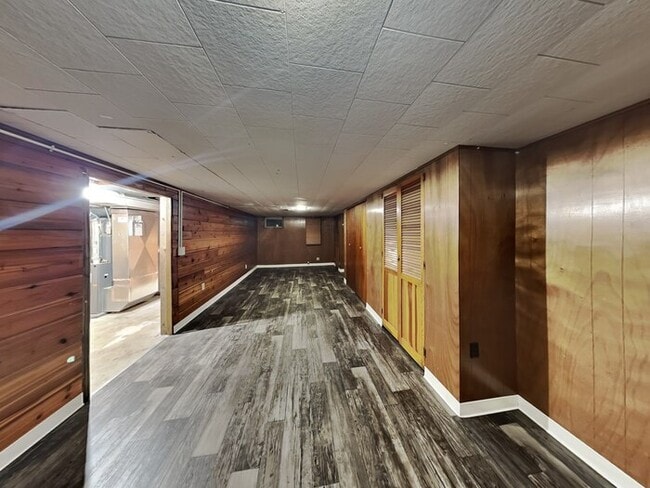 Photo - 1103 44th Ave NE