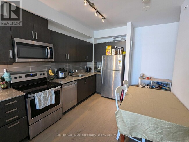 Photo - 1486 Bathurst St Unité 804