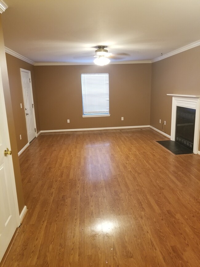Building Photo - 501 Chandler Pl Rental