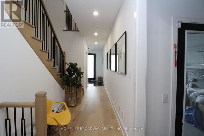 Photo - 32 McKean Dr