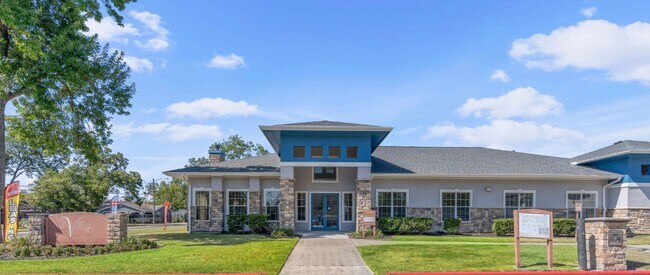 Photo - 8210 Bauman Rd