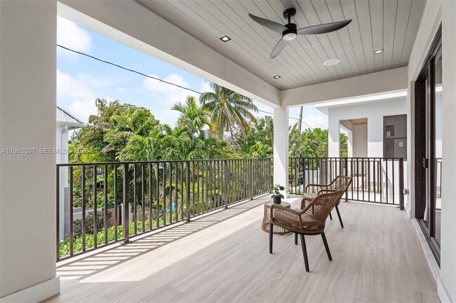 Photo - 1410 NE 5th St