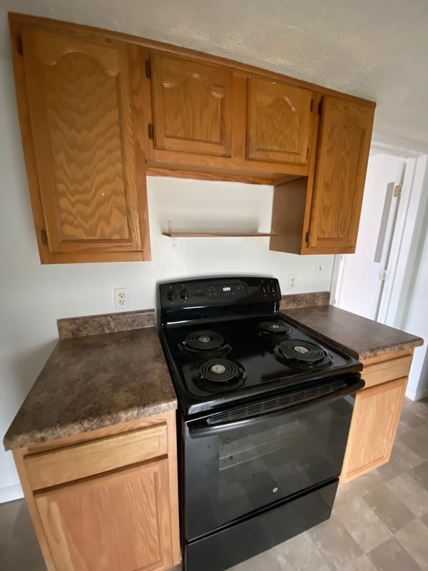 Photo - 900 Highland Ave