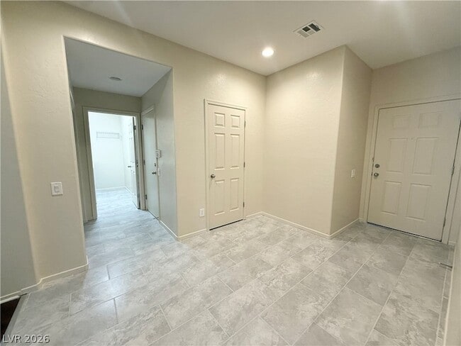 Photo - 2660 Dirleton Pl