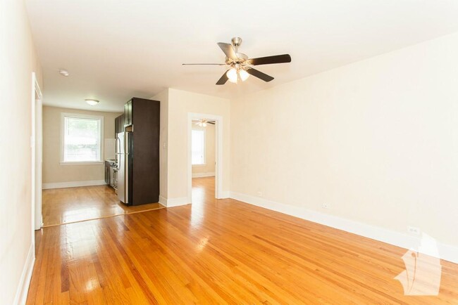 Photo - 1921 W Winona St Condo Unit 1