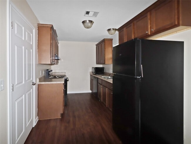 Photo - 7501 Blue Jay Dr