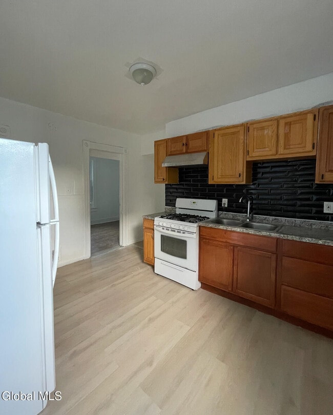 Photo - 1501 Broadway Unit 2