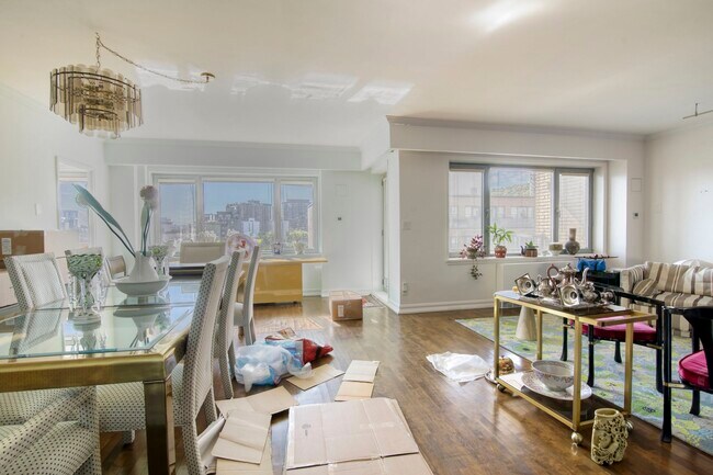 Photo - 3495 Rue de la Montagne Unit 901