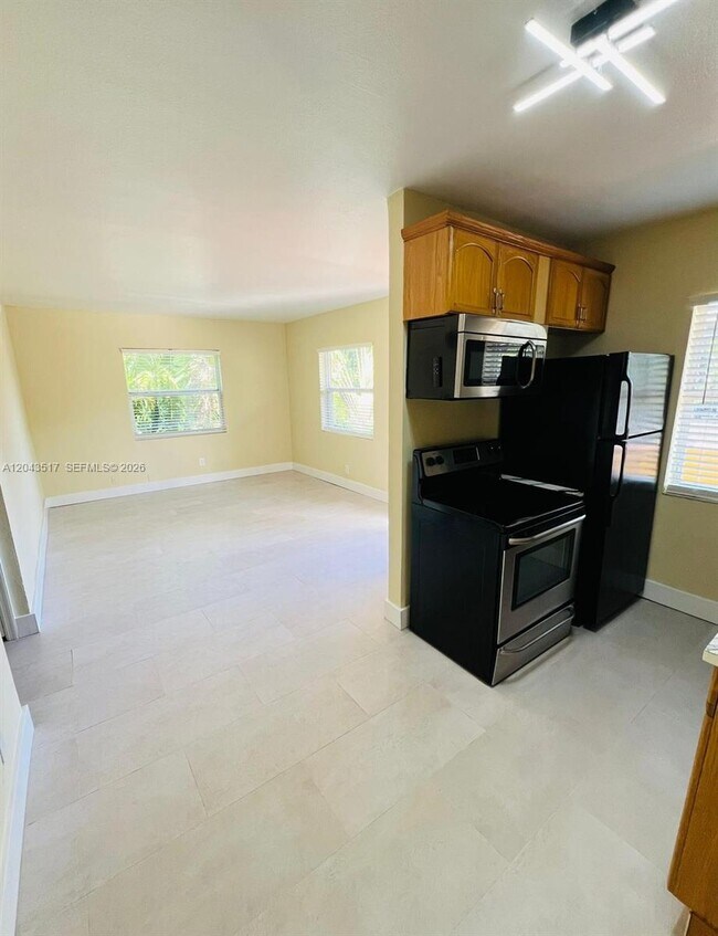 Photo - 2301 NE 6th Ave Unidad 204