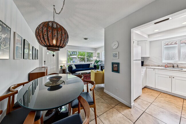 Photo - 441 SE 1st Ave