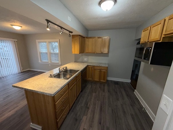 Photo - 64 Herbert St SW