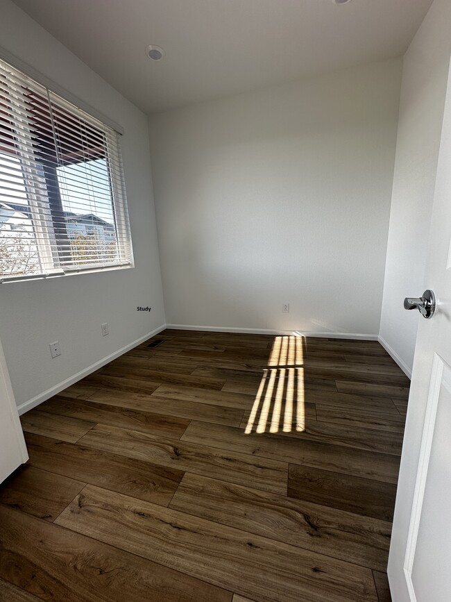 Photo - 21154 E 63rd Dr