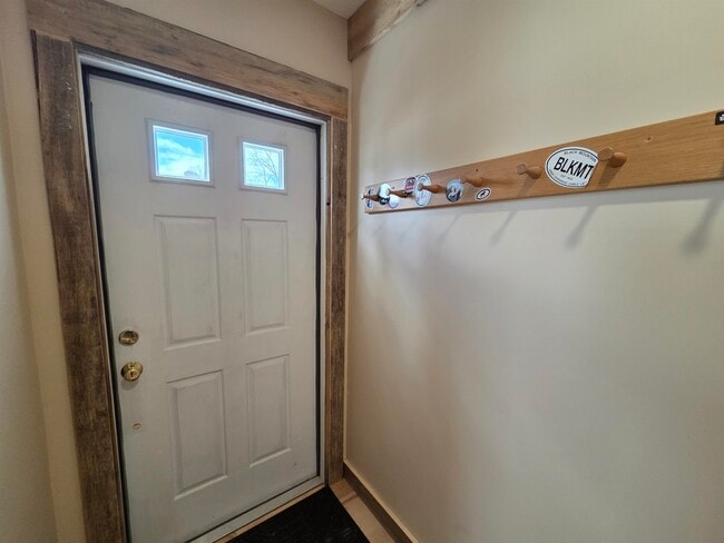 Photo - 526 Canaan St Unit 1