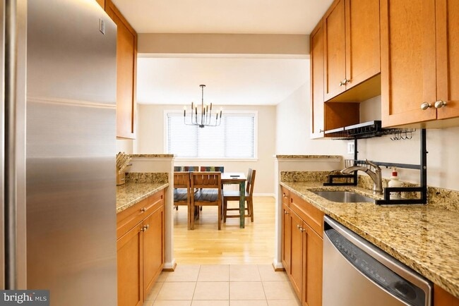 Photo - 2725 39th St NW Unidad 509