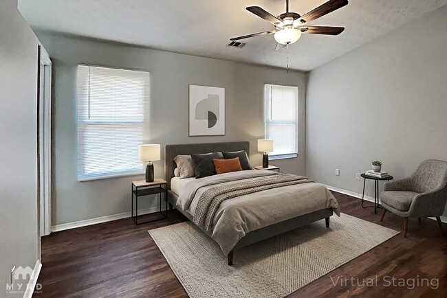 Photo - 6454 Eastbriar Dr