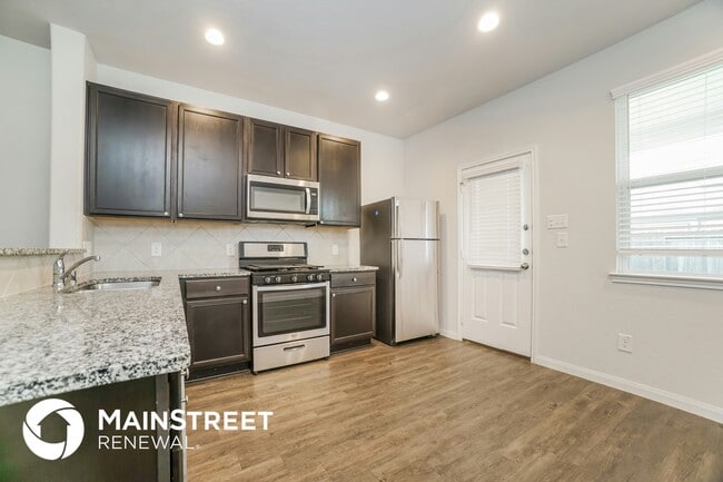 Photo - 17507 Greystanes Rd
