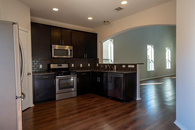 Photo - 10125 Milla Cir