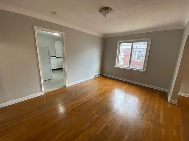 Photo - Private Charming Home