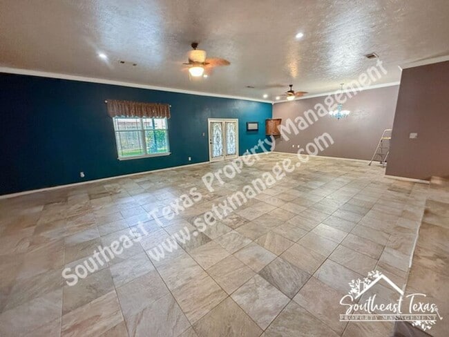 Photo - 2640 Louisiana Ave