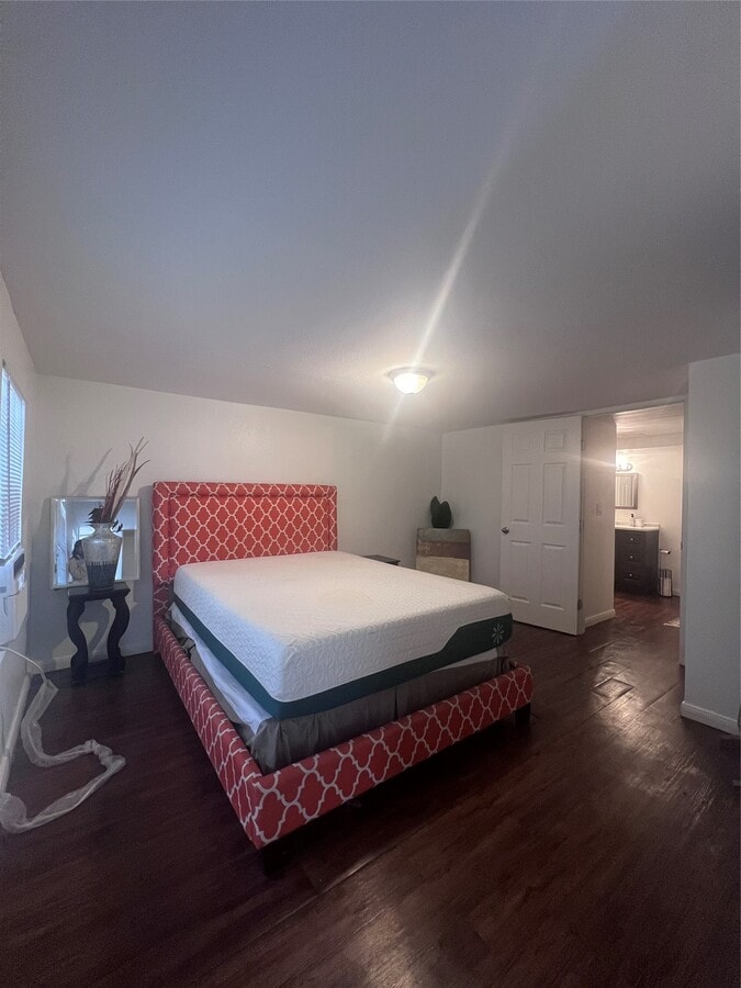 Photo - 607 Enid St Unit 1/2 2