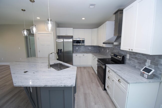 Photo - 729 Churchill Downs Dr Casa