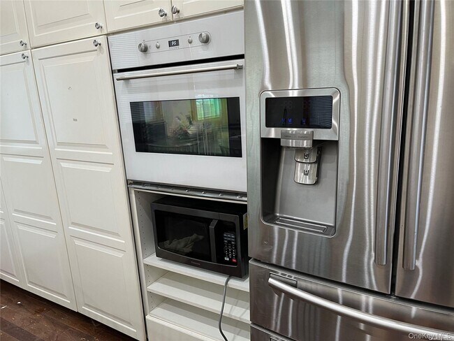Photo - 417 W Hudson St