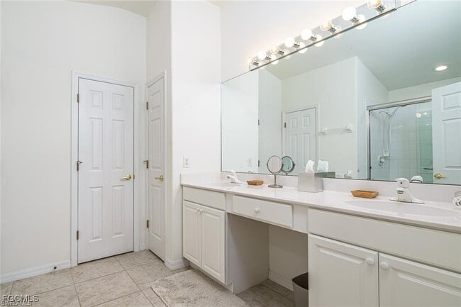 Photo - 10082 Oakhurst Way