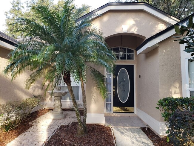 Photo - 1612 Sweetwater W Cir
