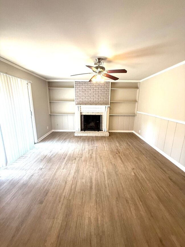 Photo - ** 3 bed 2 bath located in Morningview **Call (334-366-9198 for a  self viewing)