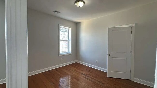 Photo - 162 Bergen Ave Unit 4B