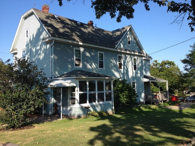 Photo - 3921 Longview Ave