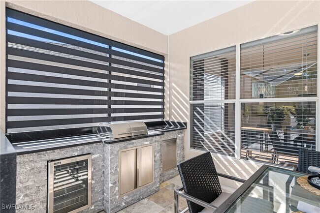 Photo - 160 Stanhope Cir