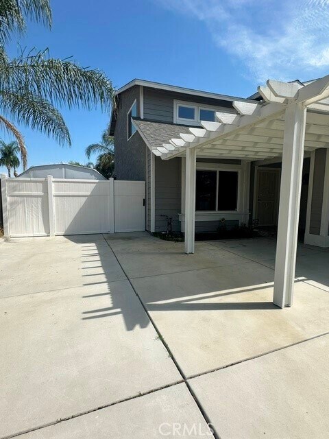 26286 Topanga Way