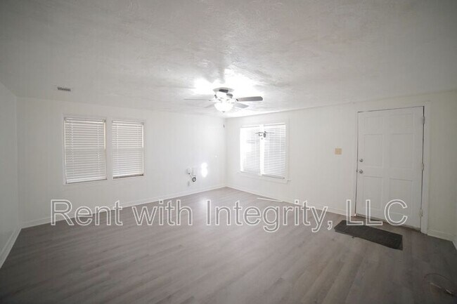 Photo - 1228 Alabama St